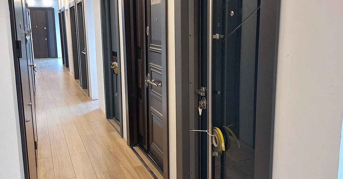Door3