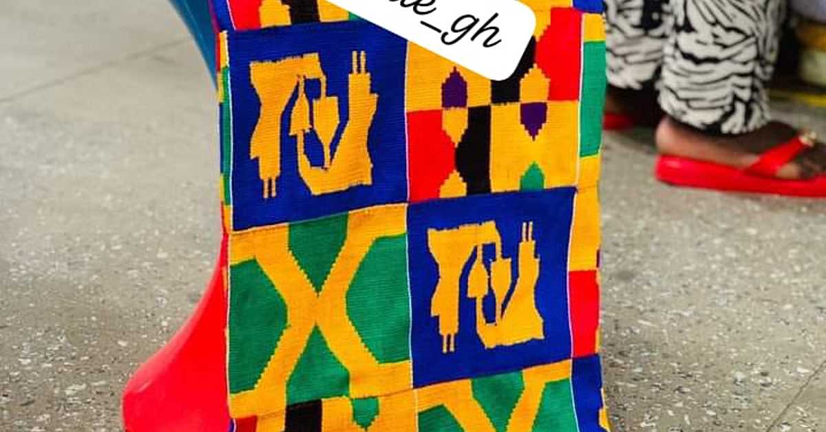 Kente19